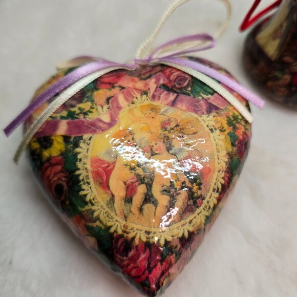 3 Vintage Victorian Decoupage Christmas Olde World Paper Mache Ornaments - Picture 2 of 8